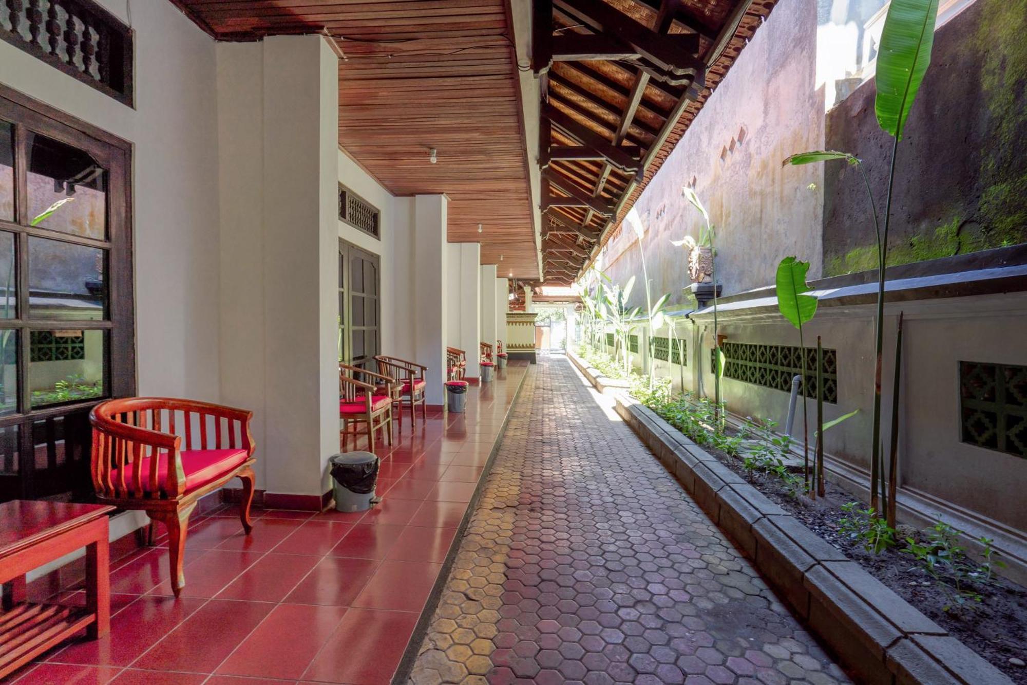Urbanview Hotel Rasa Sayang Inn Tanjung Benoa Bali Kuta Selatan 외부 사진